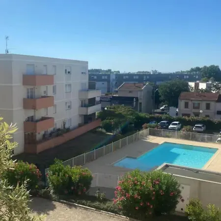 Le Tassigny-spacious Apartment-parking-wifi Apartment Beziers